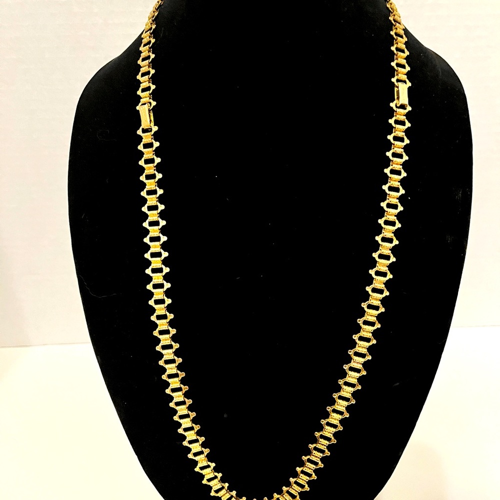 70's Sarah Coventry Necklace, Gold Tone Necklace,Gold Chain - Picture 7 of 7